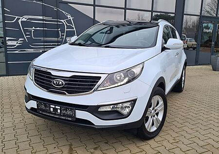Kia Sportage Attract 2WD*Navi*Leder