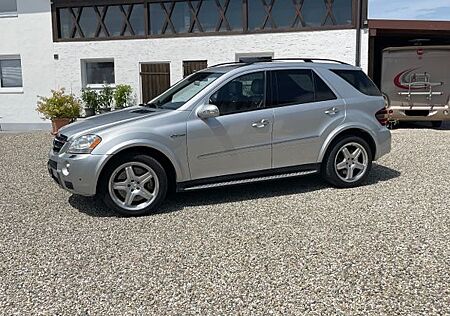 Mercedes-Benz ML 63 AMG 4MATIC "TÜV NEU"