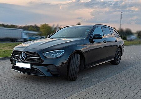 Mercedes-Benz E 300 d 4MATIC T Autom. 2xAMG, Night, Garantie