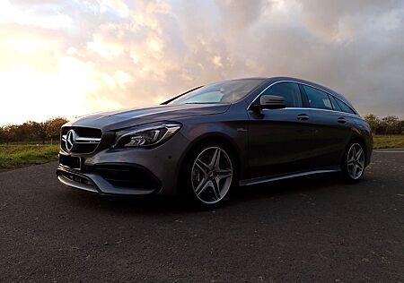 Mercedes-Benz CLA 45 AMG Shooting Brake Mercedes-AMG CLA 4...