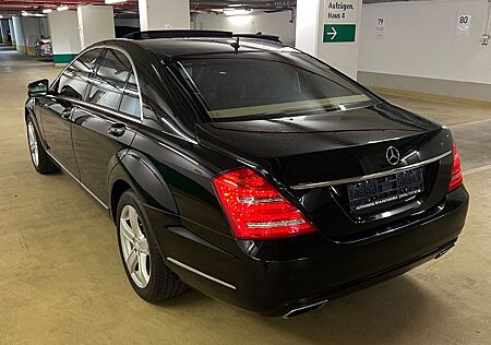 Mercedes-Benz S 500 4MATIC BlueEFFICIENCY - Softclose