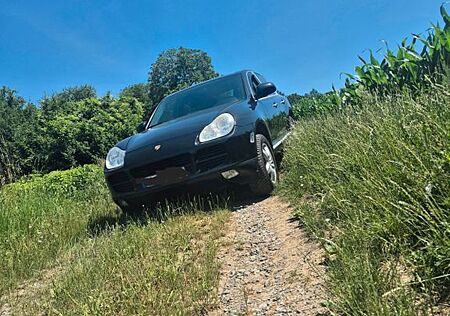 Porsche Cayenne 4,5 V8
