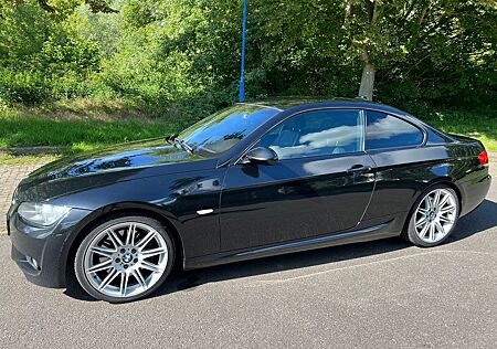 BMW 335d Coupe E92 M-Paket, Leder