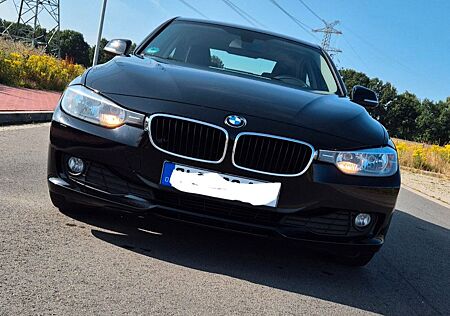 BMW 320d EfficientDynamics Ed Modern Line Modern...