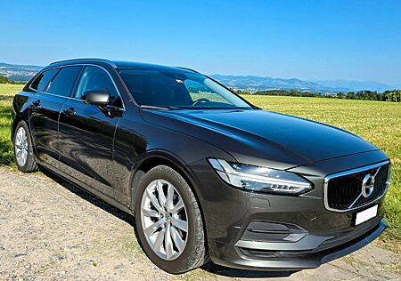 Volvo V90 D4 Momentum Pro Geartronic Momentum Pro