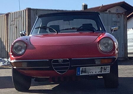 Alfa Romeo Spider 1600 Fastback