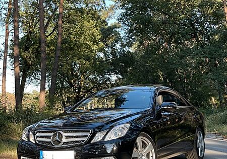 Mercedes-Benz E 500 Coupé AVANTGARDE