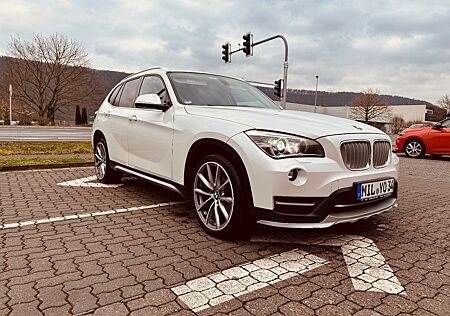 BMW X1 xDrive20d//Xenon//Leder//Navi//Pano//Temp//Kl