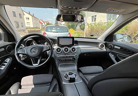 Mercedes-Benz C 220 d T AVANTG. Autom, Command, Kamera, AHK