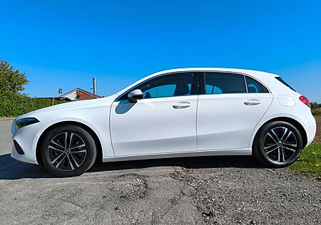 Mercedes-Benz A 180 -Progressive 360° Camera