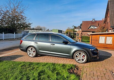 Skoda Octavia 2.0 TDI RS Combi RS neuer Motor