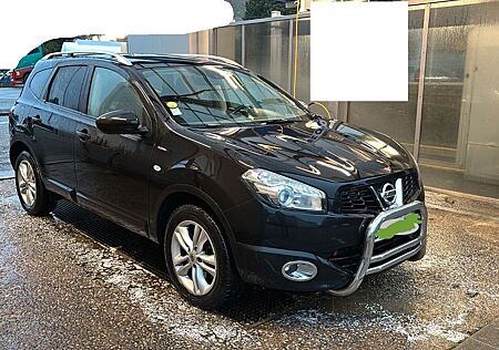 Nissan Qashqai +2 Automatik Panorama 7Sitze