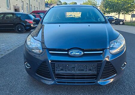 Ford Focus 1,6TDCi 85kW DPF Champions Edition Cha...