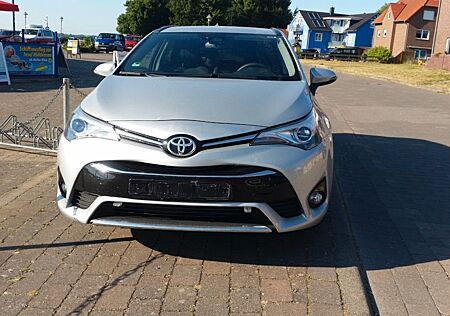 Toyota Avensis 1,8-l-Valvem. Edition S+ T. Sports E...