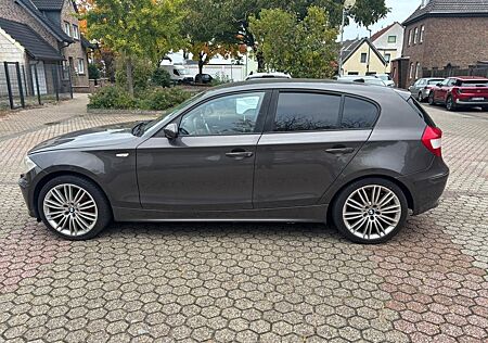 BMW 120i -
