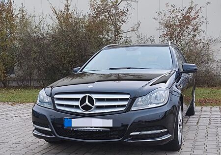 Mercedes-Benz C 220 CDI T AVANTGARDE - AUTOMATIK - HU NEU