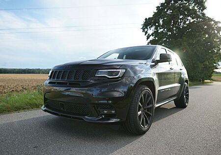 Jeep Grand Cherokee SRT 6.4 V8 HEMI | NAP Klappe, VA.