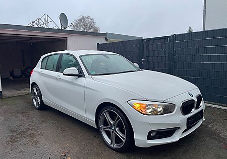 BMW 118i - Automatik - Scheckheft - 4-Zylinder