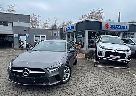 Mercedes-Benz A 180 A180 7-G-DCT*HIGHEND*NAVI*DAB*LED*TOP!