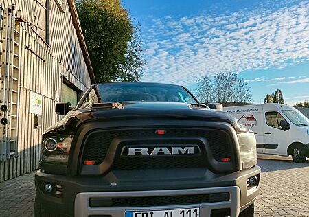 Dodge RAM 1500 V8 5,7