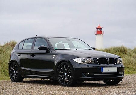 BMW 120i E87|Xenon|Navi Prof|Schiebedach|AHK