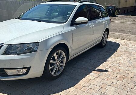 Skoda Octavia 1.6 TDI DSG, CarPlay, AHK, Standheizung