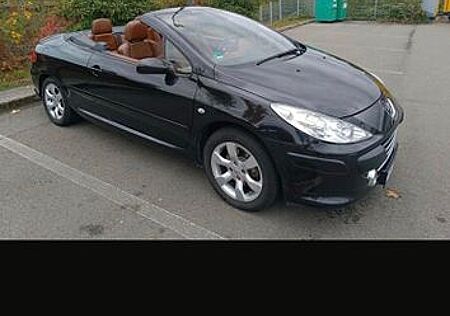 Peugeot 307 CC Épok TÜV 7/2027
