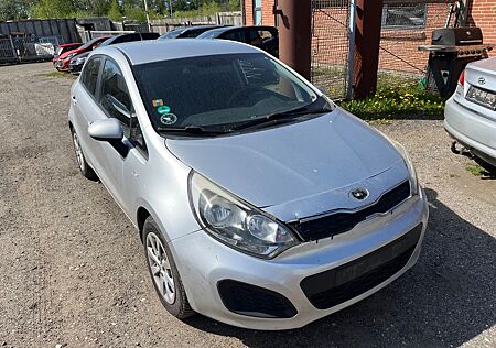 Kia Rio Attract