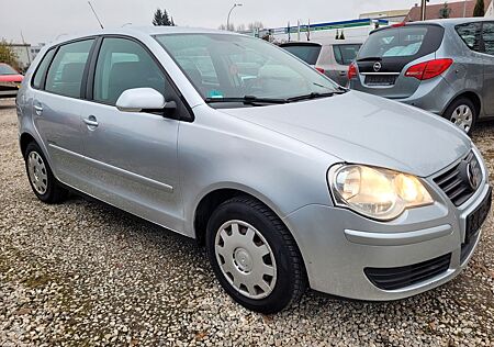 VW Polo Volkswagen IV United