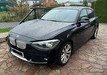 BMW 116i Urban Line, Allwetter, Scheckheftgepflegt