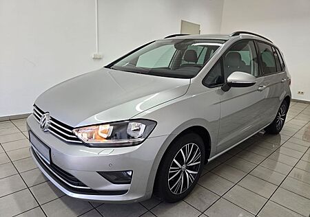 VW Golf Sportsvan Volkswagen VII 1.6 TDI Allstar Standheizung