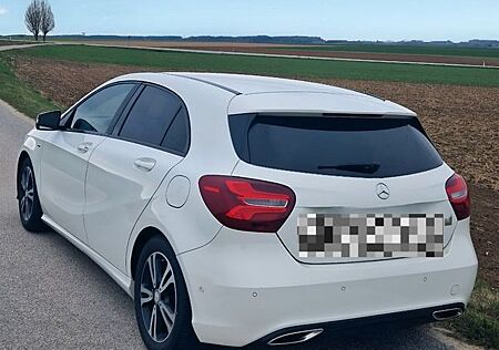 Mercedes-Benz A 200 d 4MATIC Activity Edition DCT Activity...