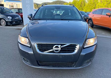 Volvo V50 DRIVe 1.6D*Leder*Navi*PDC*TÜV/AU NEU*