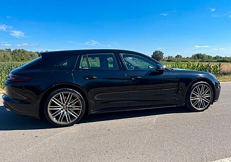 Porsche Panamera 4S S