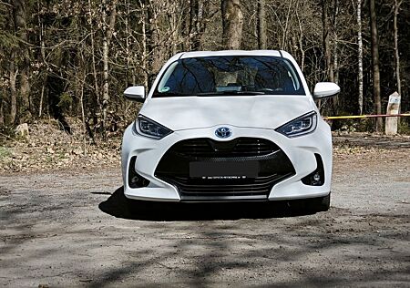 Toyota Yaris 1.5-l-VVT-i Hybrid Team D+Comfort