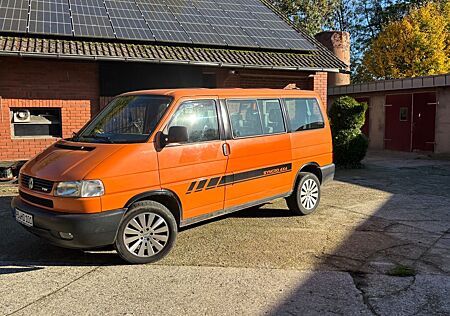 VW T4 Caravelle Volkswagen 2,5-l-Diesel TDI 75kW syncro St...
