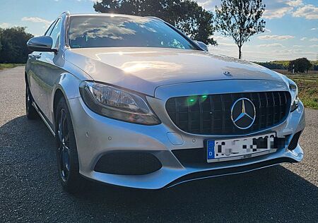 Mercedes-Benz C 180 T EXCLUSIVE