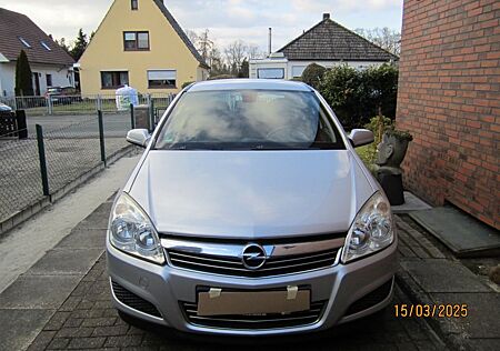 Opel Astra H 1,4 LPG GAS-BENZIN, KLIMA,TEMPOMAT