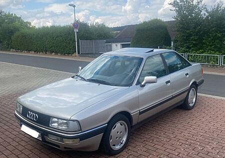 Audi 90