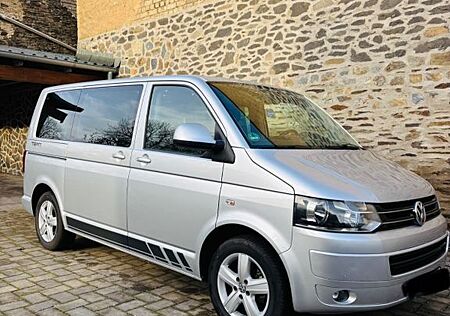 VW T5 Multivan Volkswagen Team