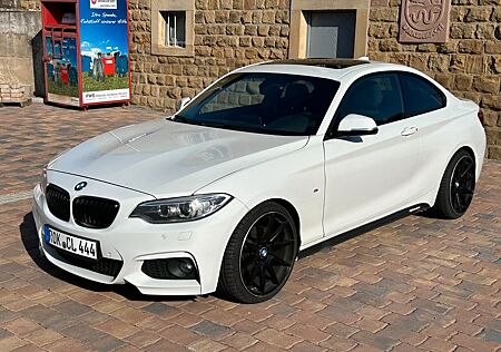 BMW 220d Coupé -
