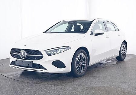 Mercedes-Benz A 180 Progressive/LED/Cam/Winter/SHZ/17'