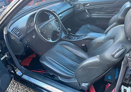 Mercedes-Benz CLK 230 KOMPRESSOR AVANTGARDE
