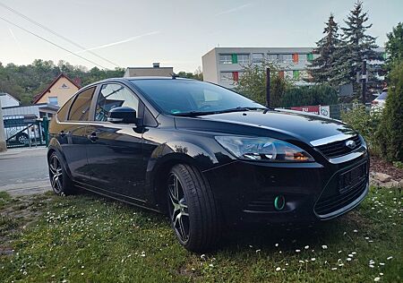 Ford Focus 1,6 Style Style