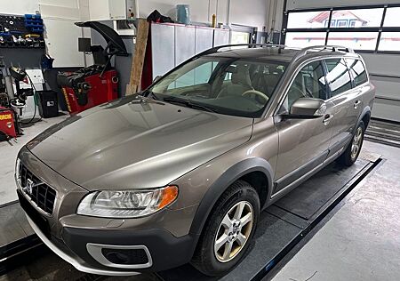 Volvo XC 70 XC70 D5 AWD Summum