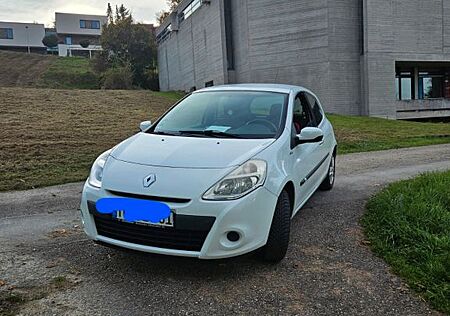 Renault Clio Luxe TCE 100 Eco2 Luxe