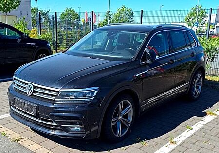 VW Tiguan Volkswagen 2.0 TDI DSG R-Line+Highline/Pano/16200net