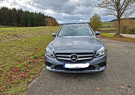 Mercedes-Benz C 200 4MATIC - T - Avantgarde - AHK - Panorama