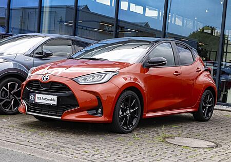 Toyota Yaris 1.5 HYBRID Style NAVI SHZ PDC KAMERA KLIMA