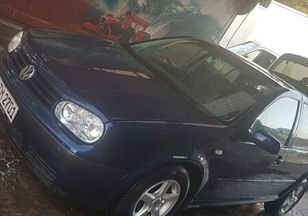 VW Golf Volkswagen 1.6 Automatk